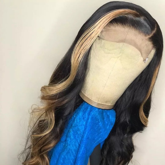 Wigs - Picture 3 of 8